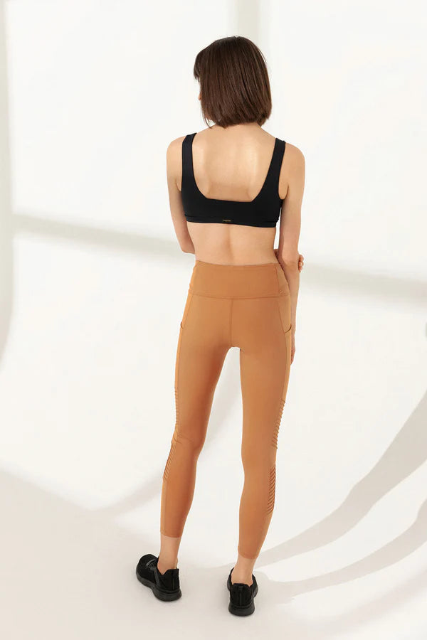 Jetsetter Crop Leggings